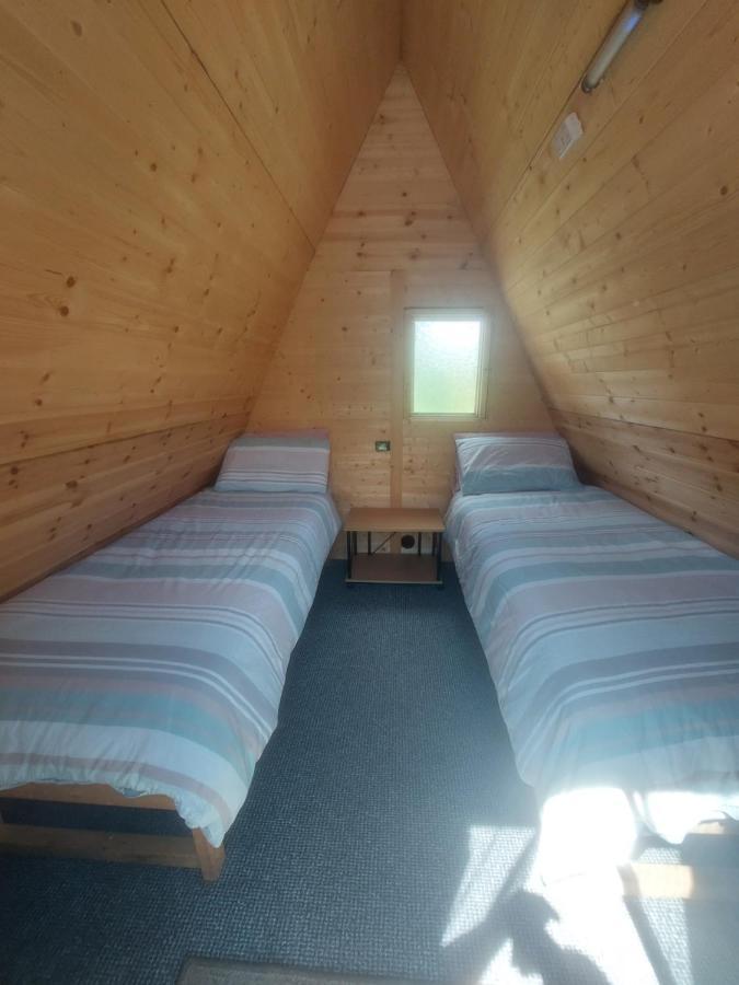 Rum Bridge "Owl Watch" Wooden Tipi Hotell Sudbury  Eksteriør bilde